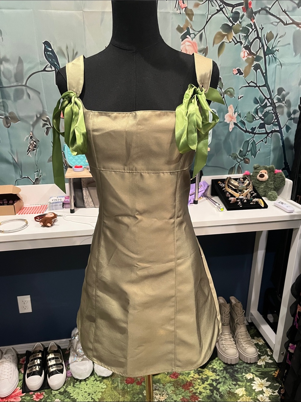 NWT Current Mood Satin A-Line Mini Dress with Green Ribbon Ties